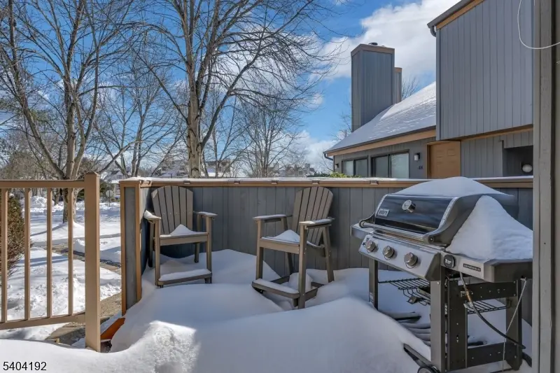 85 Sycamore Ct Ondo, Bernards, NJ 07920 - Image #2