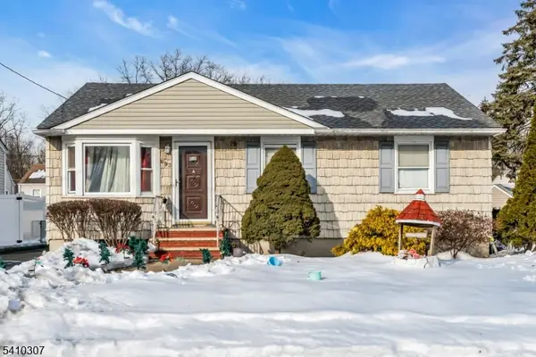 693 Hemlock St, Rahway City, NJ 07065