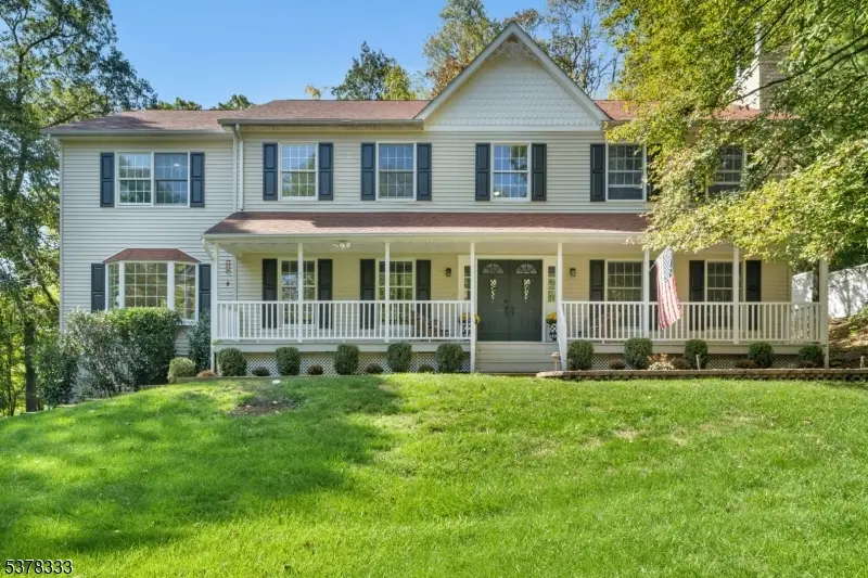 82 Union Hill Rd, Denville, NJ 07950 - Image #2