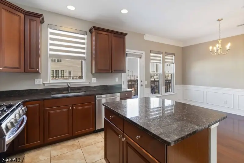 7 Maple Ave, Morristown, NJ 07960 - Image #3