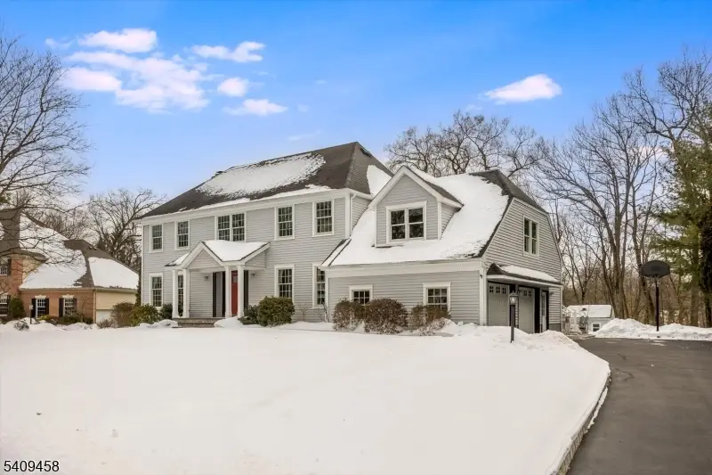 4 Ash Cir, Hanover, NJ 07950 - Image #3