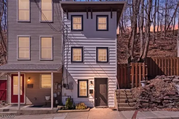 164 York St, Lambertville City, NJ 08530