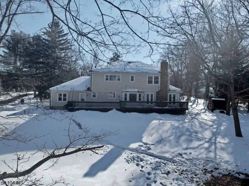 319 Roseland Ave, Essex Fells, NJ 07021 - Image #2
