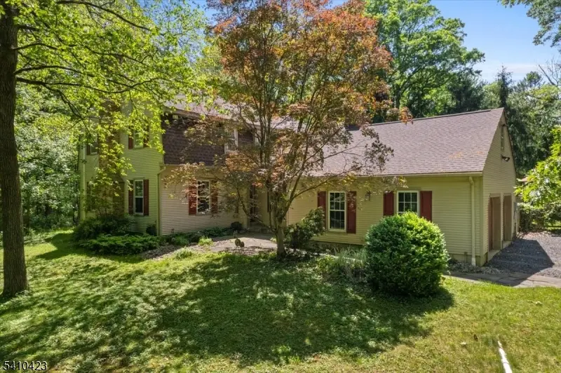 64 Hogback Rd, Franklin, NJ 08867 - #2