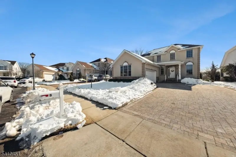 8 Patton Ct, Manalapan Township, NJ 07726 - Image #1