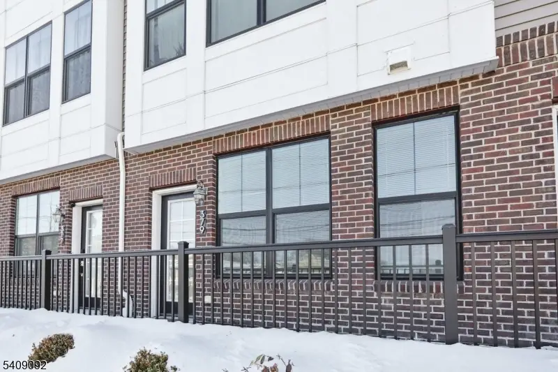 379 Main St, Singac, NJ 07424 - Image #2