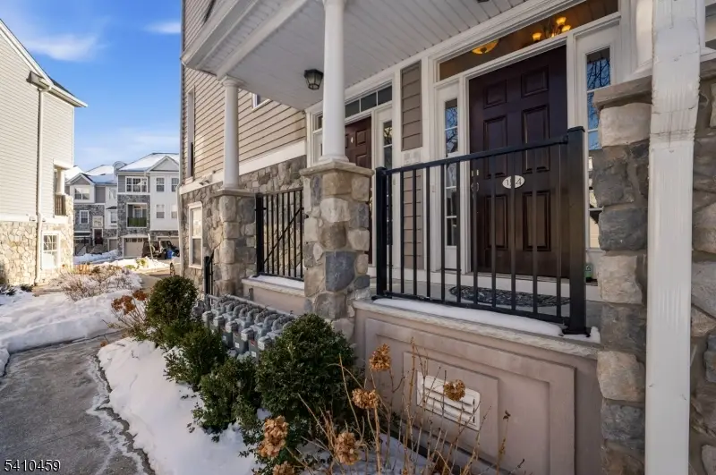 154 George Russell Way, Clifton, NJ 07013 - Image #3