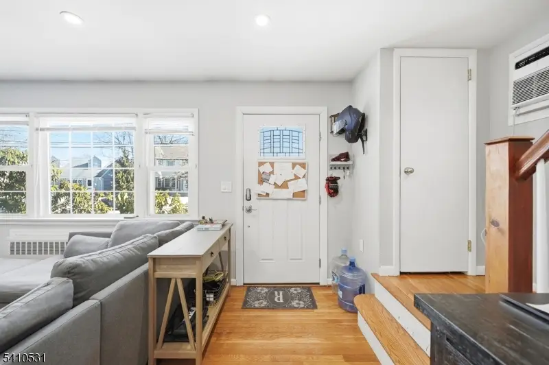 163 Edgewood Ave, Clifton, NJ 07012 - Image #3