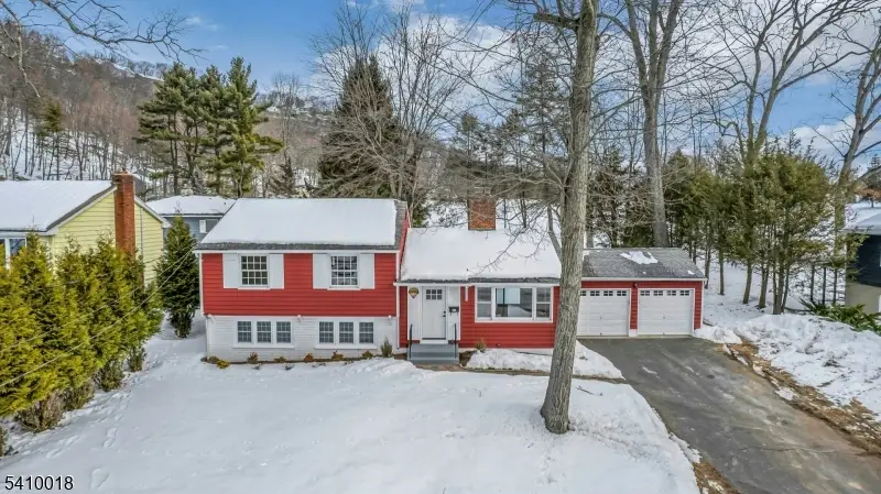 583 W Shore Trl, Lake Mohawk, NJ 07871 - #3