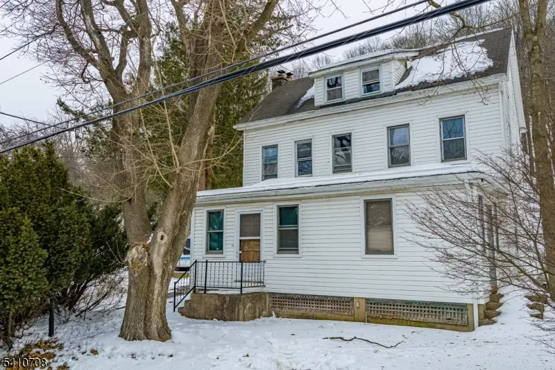 782 Uniontown Rd, Lopatcong, NJ 08865 - #1