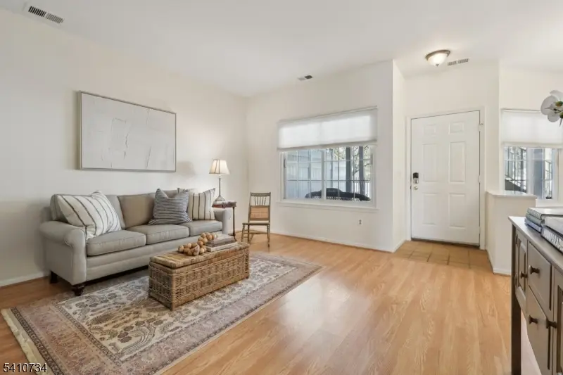 25 Crestmont Road, The Hills, NJ 07921 - Image #2