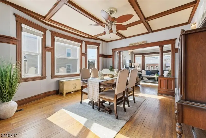 554 Barron Ave, Woodbridge, NJ 07095 - #3