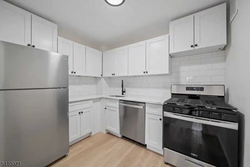 275 Prospect St #16 M, East Orange, NJ 07017 - #1