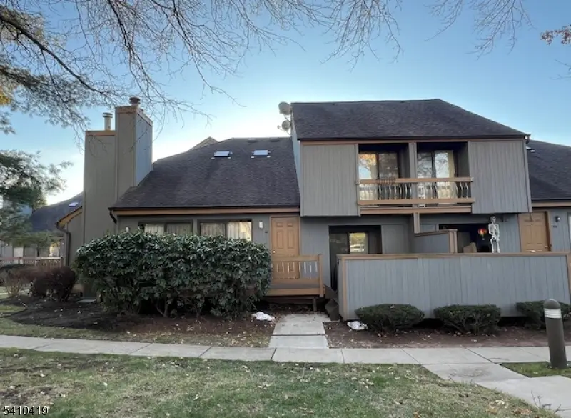 40 Chestnut Ct #40, Bernards, NJ 07920 - #1