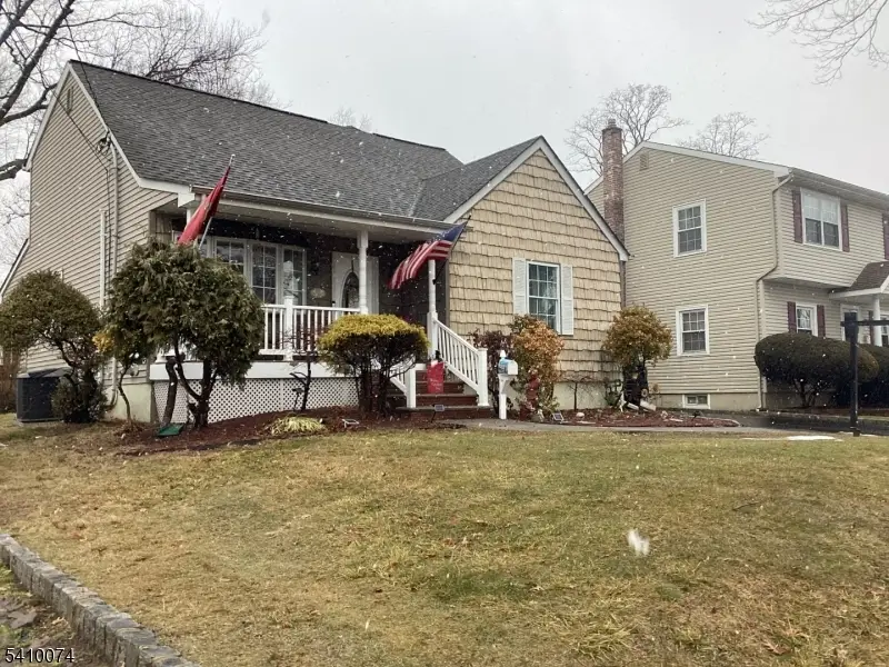272 Westfield Ave, Clark, NJ 07066 - #1