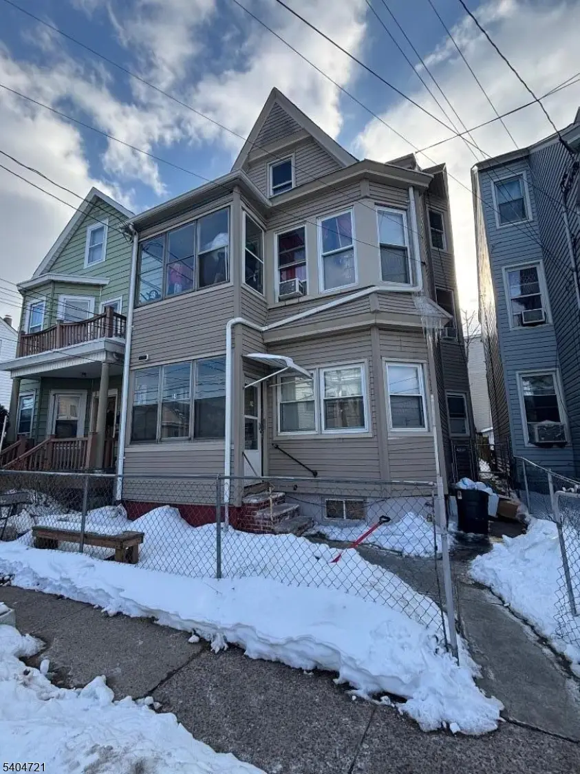 24 Doremus St, Paterson, NJ 07522 - #1