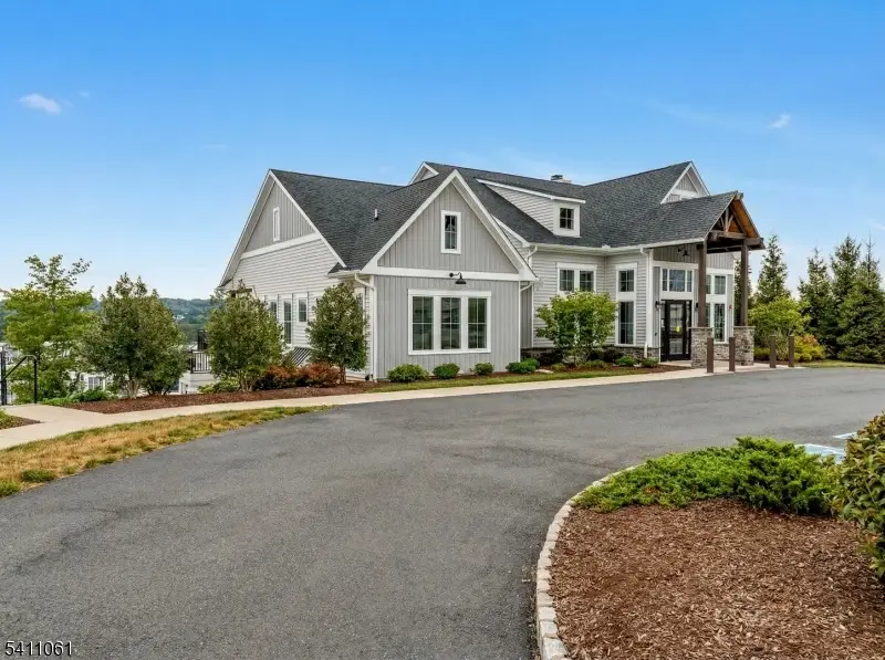 63 Aspen Dr, North Caldwell, NJ 07009 - #3