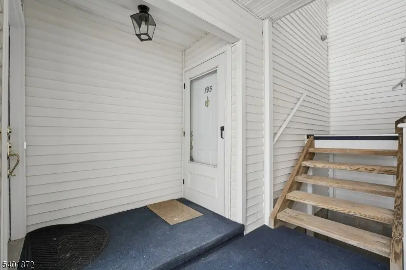 195 Alexandria Way Ondo, Bernards, NJ 07920 - #1