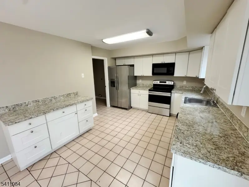 1004 Hill St, Phillipsburg, NJ 08865 - #2