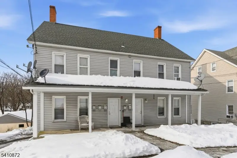 22-24 Sussex St, Newton, NJ 07860 - #1