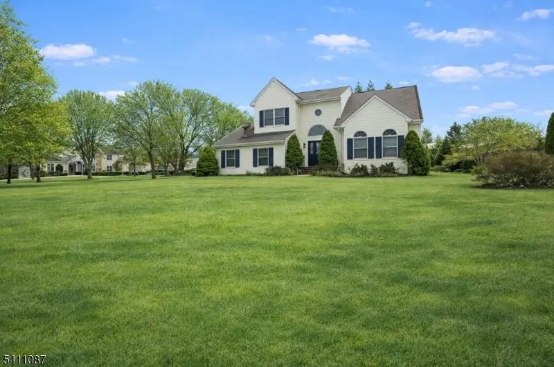 8 Kelly Dr, Succasunna, NJ 07876 - #2