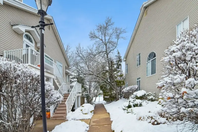 19 Birchwood Road #19, The Hills, NJ 07921 - #1