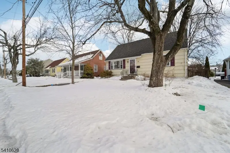 187 Olive Ave, Pompton Lakes, NJ 07442 - #2