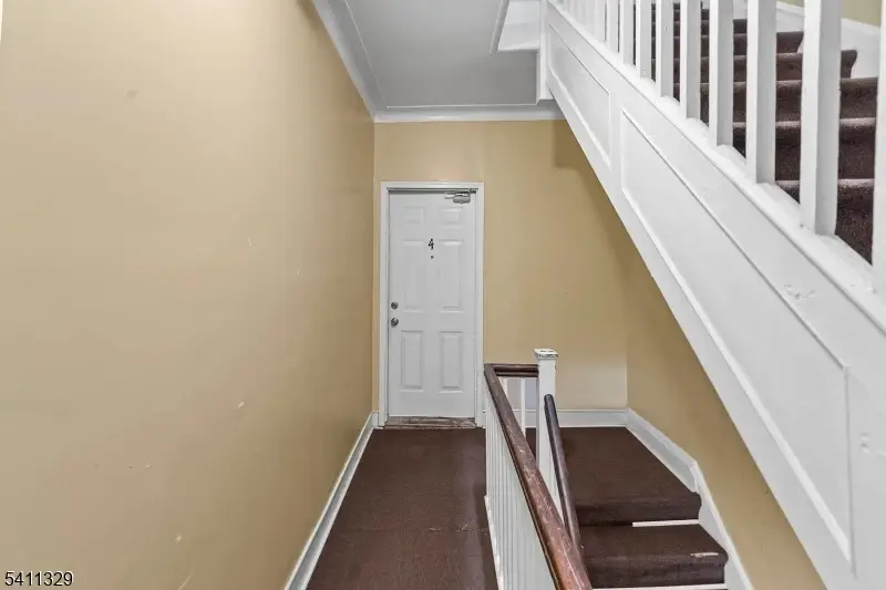 250 Clendenny Ave #4, Jersey City, NJ 07304 - #2