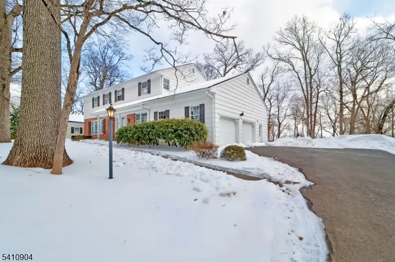 81 Huron Dr, Chatham, NJ 07928 - #1