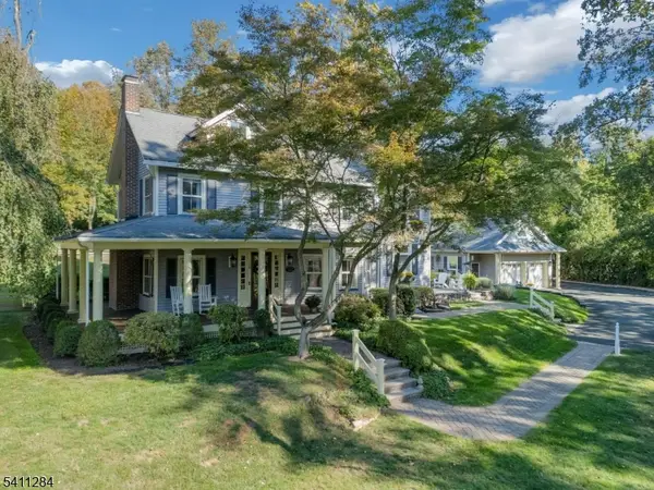 29 Evergreen Lane, Watchung Boro, NJ 07069