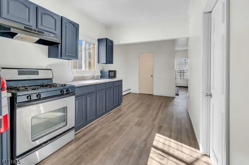 427 Summer St, Paterson, NJ 07501 - #2