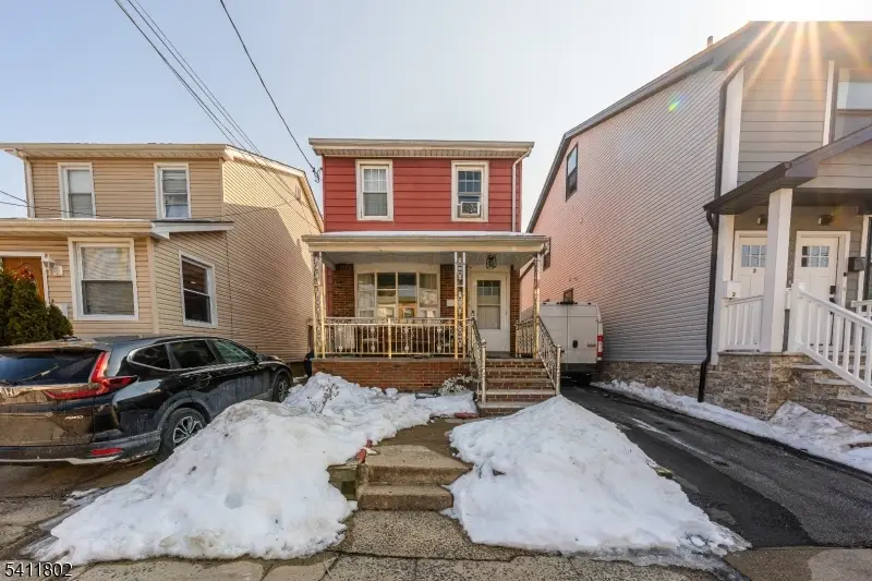 728 Devon St, Kearny, NJ 07032 - #1