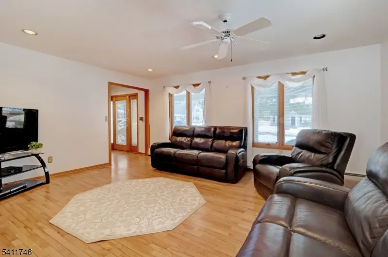 174 Crescent Rd, Florham Park, NJ 07932 - #3