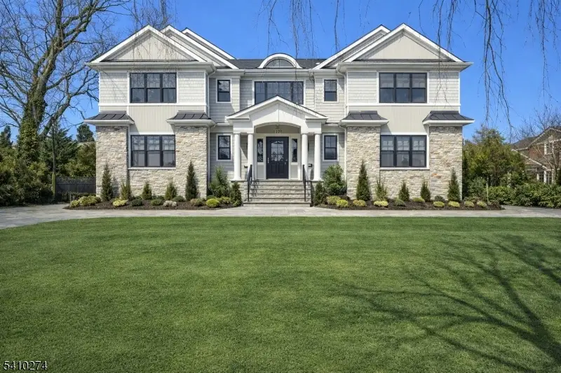 127 Stewart Rd, Millburn, NJ 07078 - #1