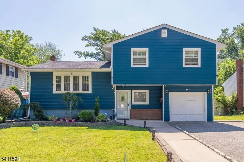 463 W 6th Ave, Roselle, NJ 07203 - #1