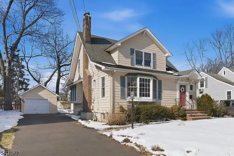 125 Pearl St, Westfield, NJ 07090 - #1