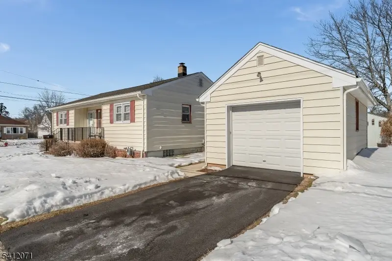 17 Putnam St, Somerville, NJ 08876 - #2