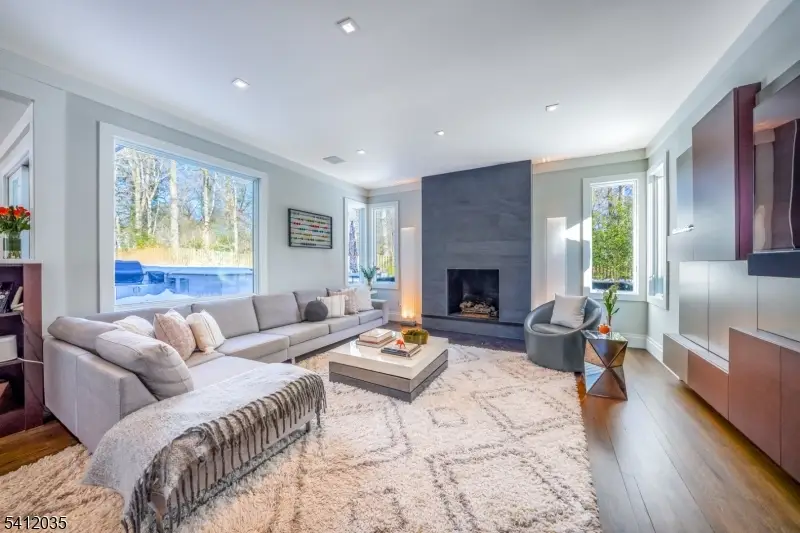 15 Olde Greenhouse Ln, Madison, NJ 07940 - #2