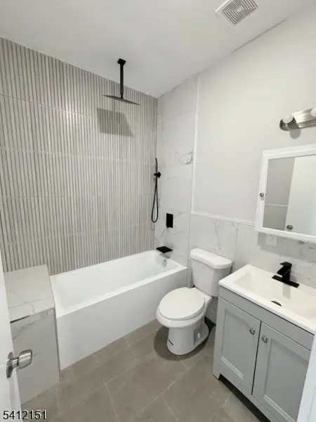 47 Aldine St, Newark, NJ 07112 - #2