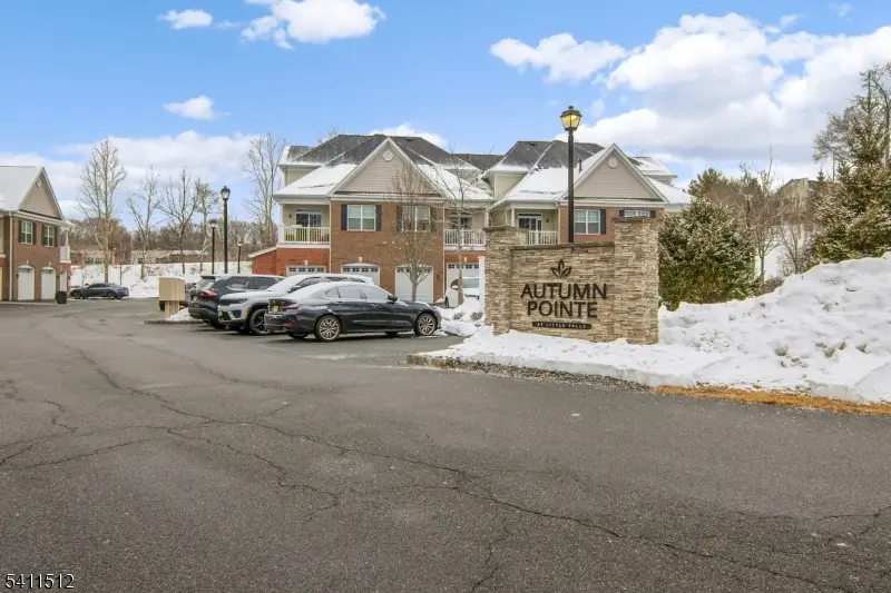 101 Autumn Ct, Great Notch, NJ 07424 - #3