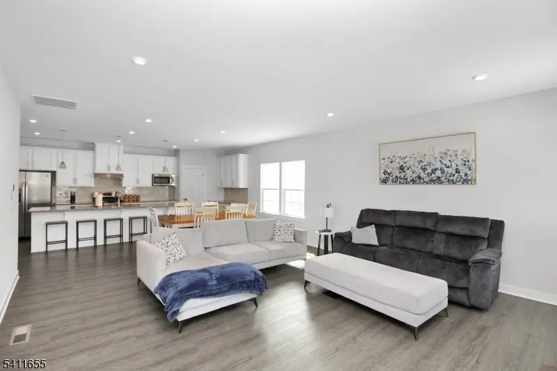 9 Mountain View Ln, Mansfield, NJ 07865 - #3