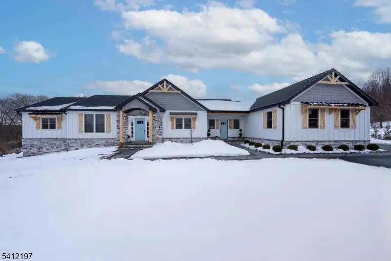 27 Sterling Dr, Wantage, NJ 07461 - #1