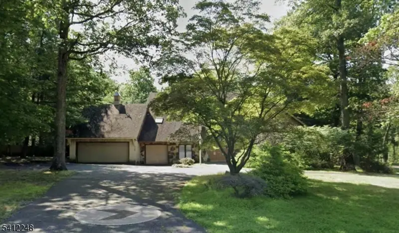 793 Iron Latch Rd, Franklin Lakes, NJ 07417 - #1
