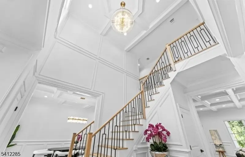 13 Penwood Rd, Livingston, NJ 07039 - #3