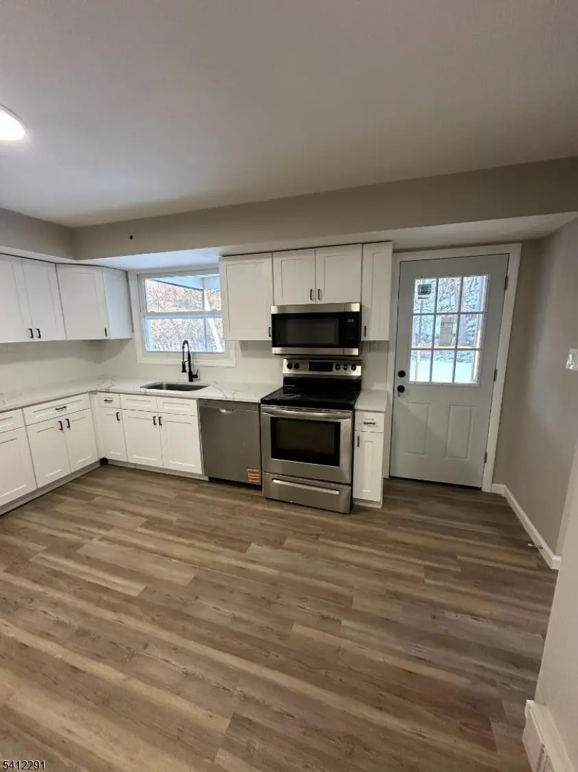 652 Carpentersville Rd, Pohatcong, NJ 08865 - #3