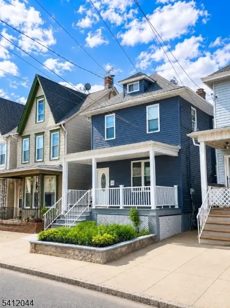 135 Brighton Ave, Perth Amboy, NJ 08861 - #2