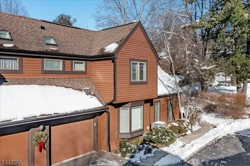 7 Valley View Dr, Lyons, NJ 07920 - #3