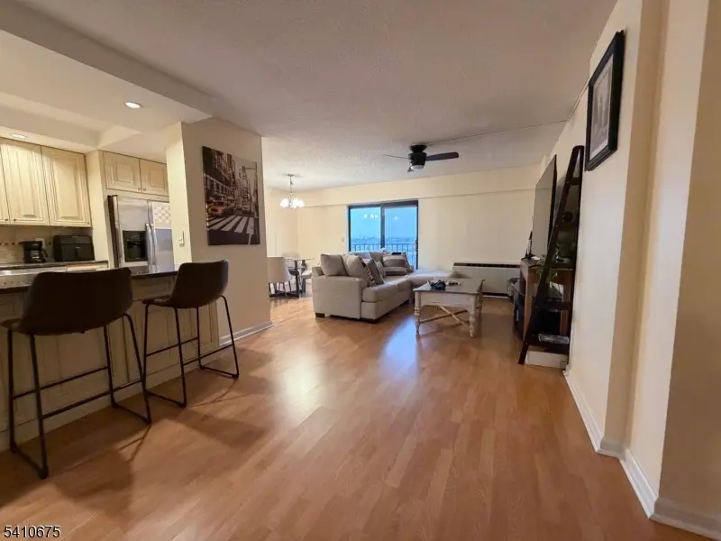 10 N Wood Ave #717, Linden, NJ 07036 - #3