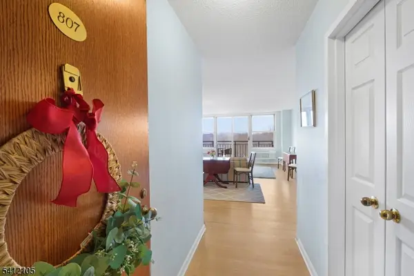 300 Main St #807, Little Falls Twp., NJ 07424