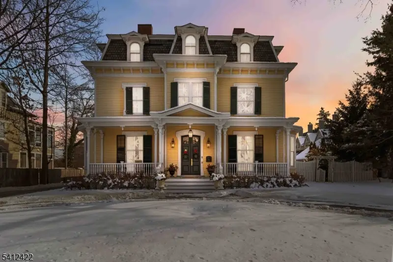 21 Franklin Pl, Morristown, NJ 07960 - #1